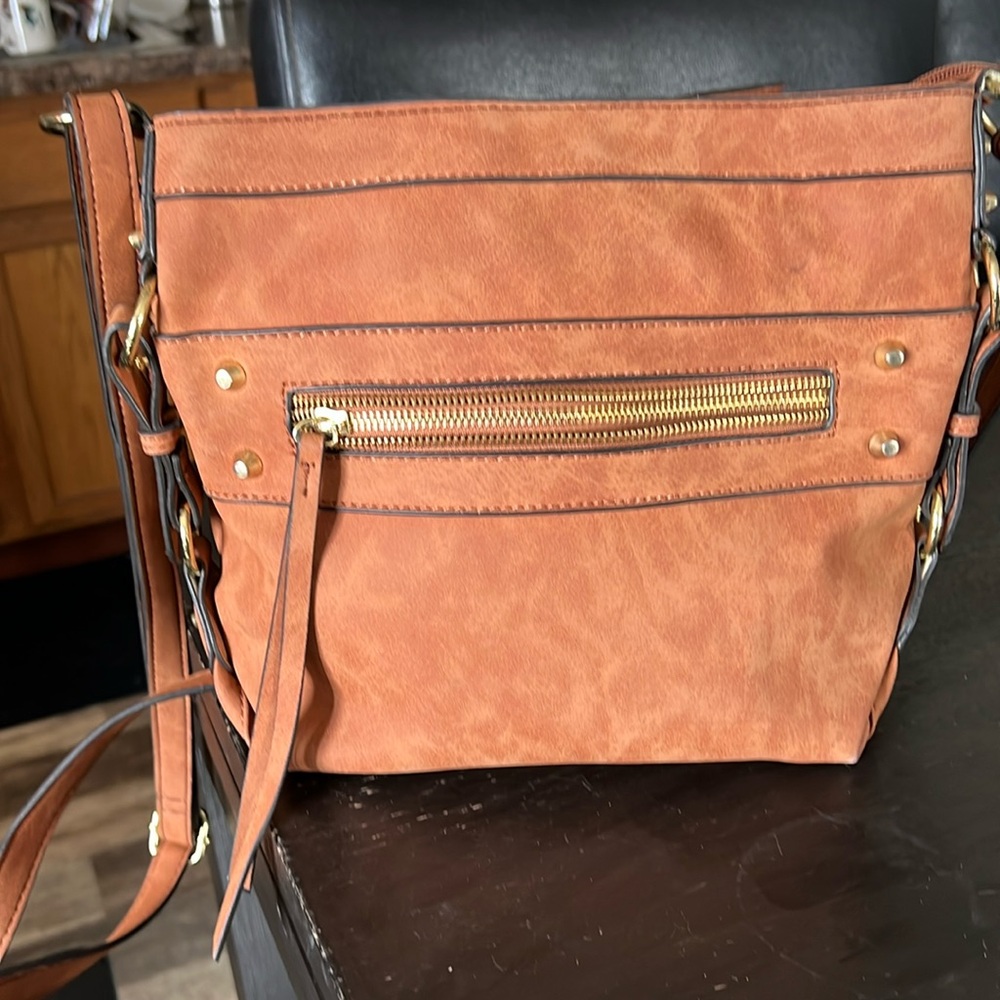 a.n.a A New Approach purse - Picture 1 of 7